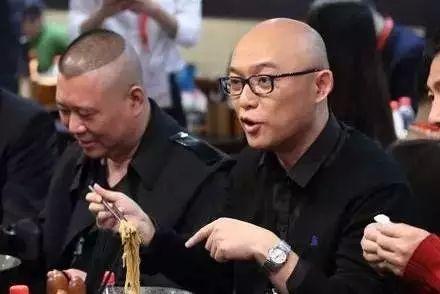 闪婚厚爱，误嫁天价老公的甜蜜与挑战